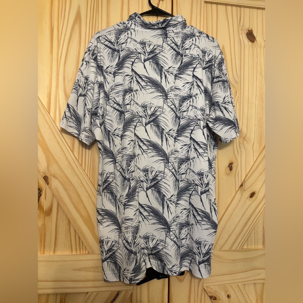 Travis Mathew Men’s Golf Palm Shirt Sz XL - Picture 3 of 4